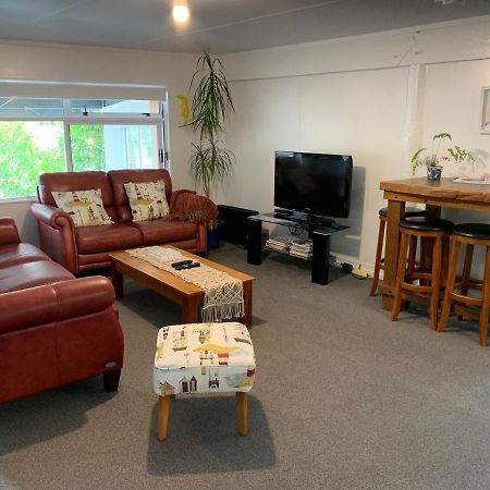 Taurikura Bay Relax And Explore Whangarei Heads 외부 사진